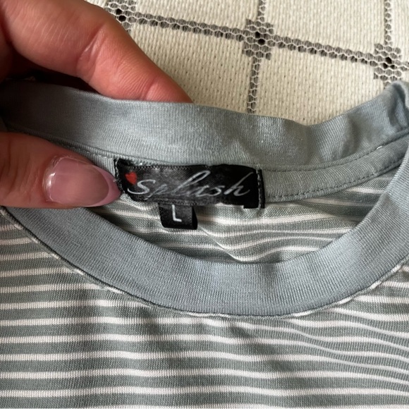 Splash Striped Gray and White T-Shirt size large - Picture 5 of 7